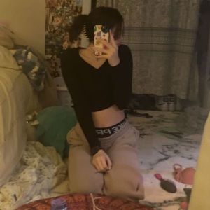 Meet your Posher, Lily